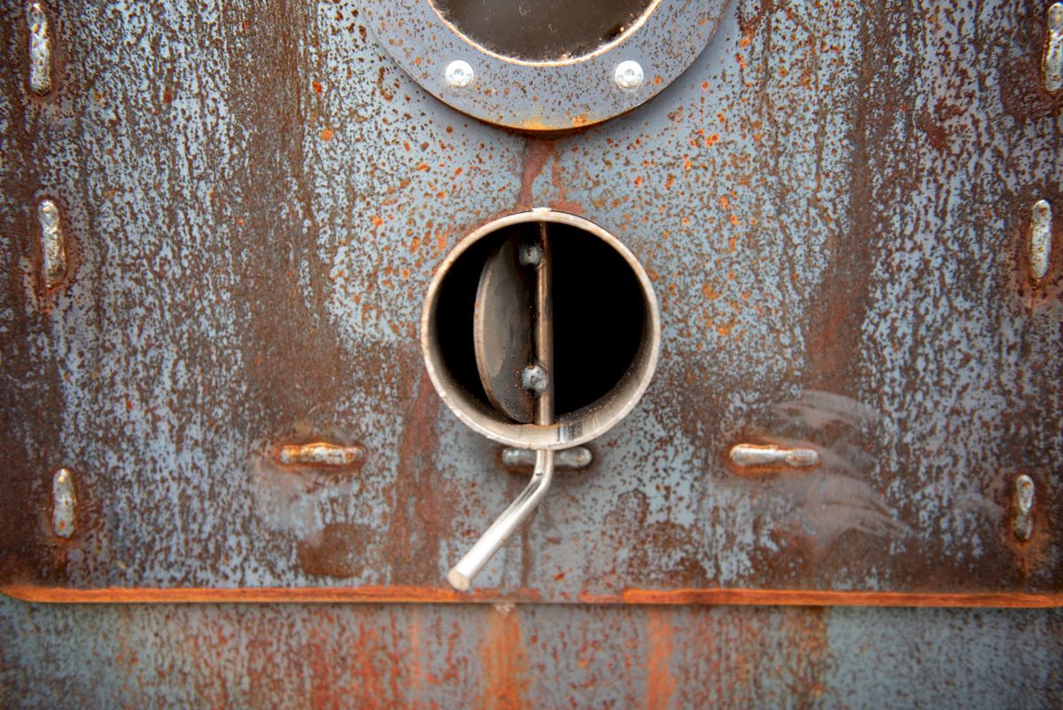 Weltevree outdooroven deur close up