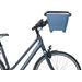 Basil Buddy hondenfietsmand - Voorop - Blauw op de fiets