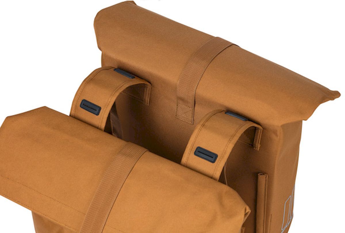 Basil City dubbele fietstas - 28/32 liter - Bruin bovenkant