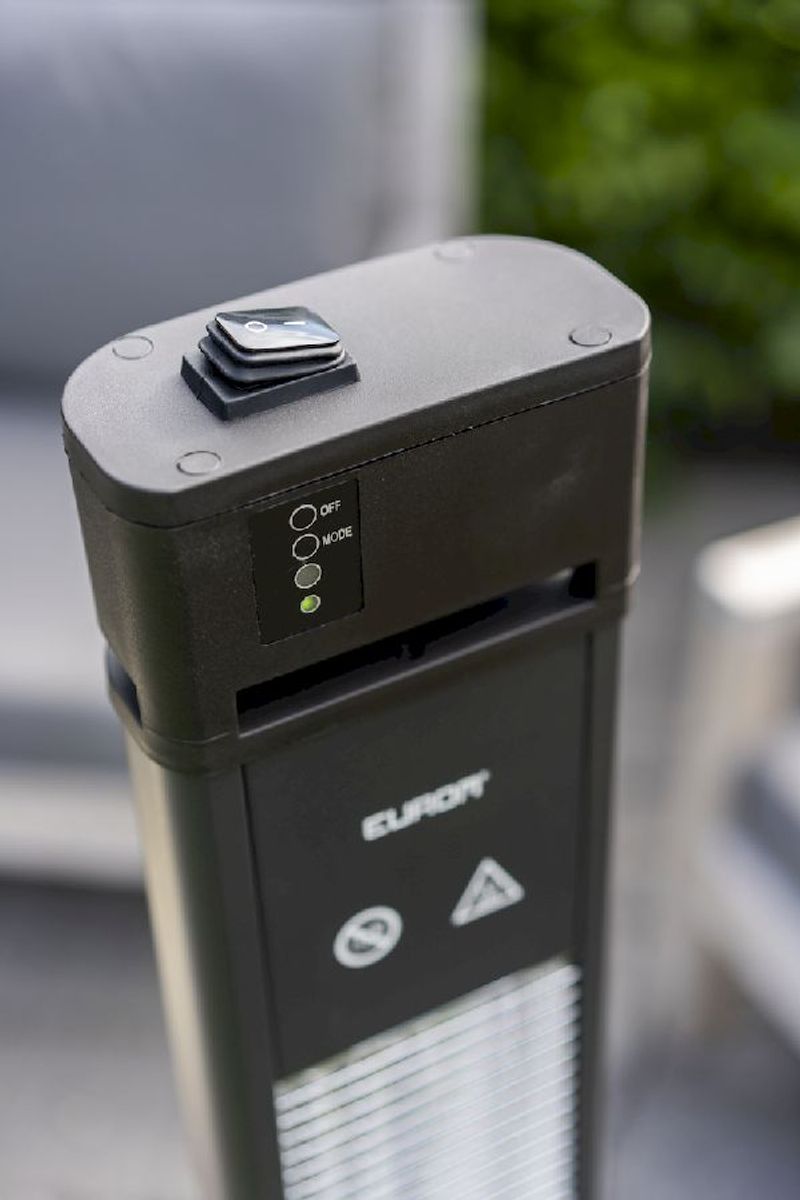 Eurom Q-Tower 2000 RCD terrasverwarmer, aan/uit knop