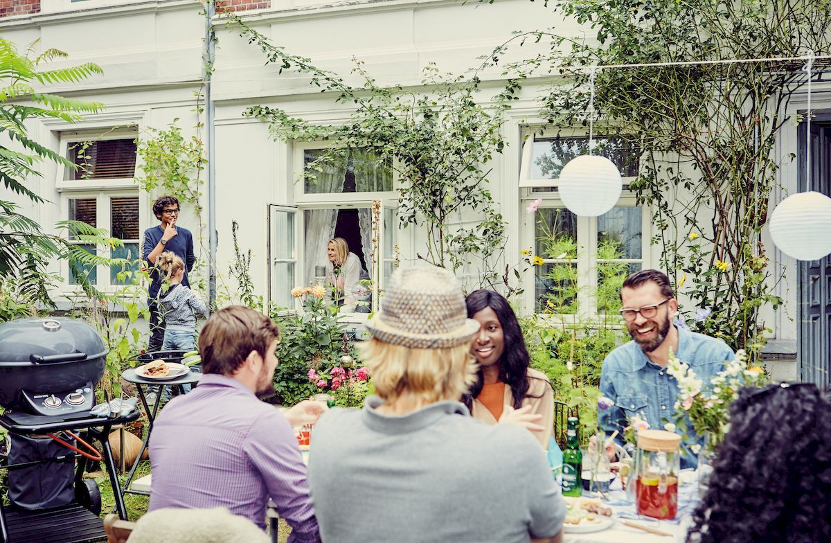 Outdoorchef Ascona 570 G gasbarbecue - Grijs - tuinfeestje