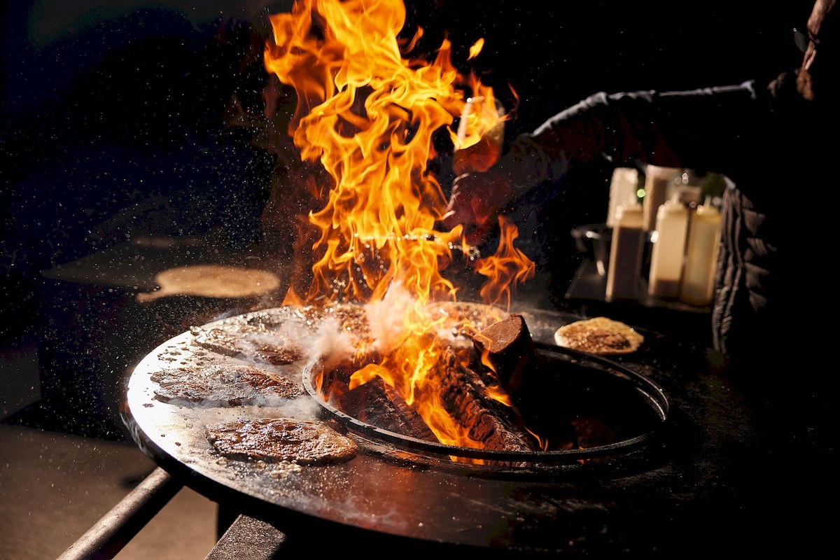 OFYR Food Bumper -  85 cm in gebruik