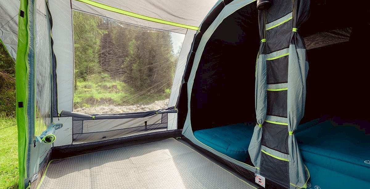Coleman Meadowood 4 tunneltent leef- en slaapgedeelte