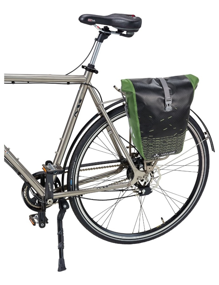 Vaude Aqua Back Print Single fietstas - 24 liter - zwart/groen