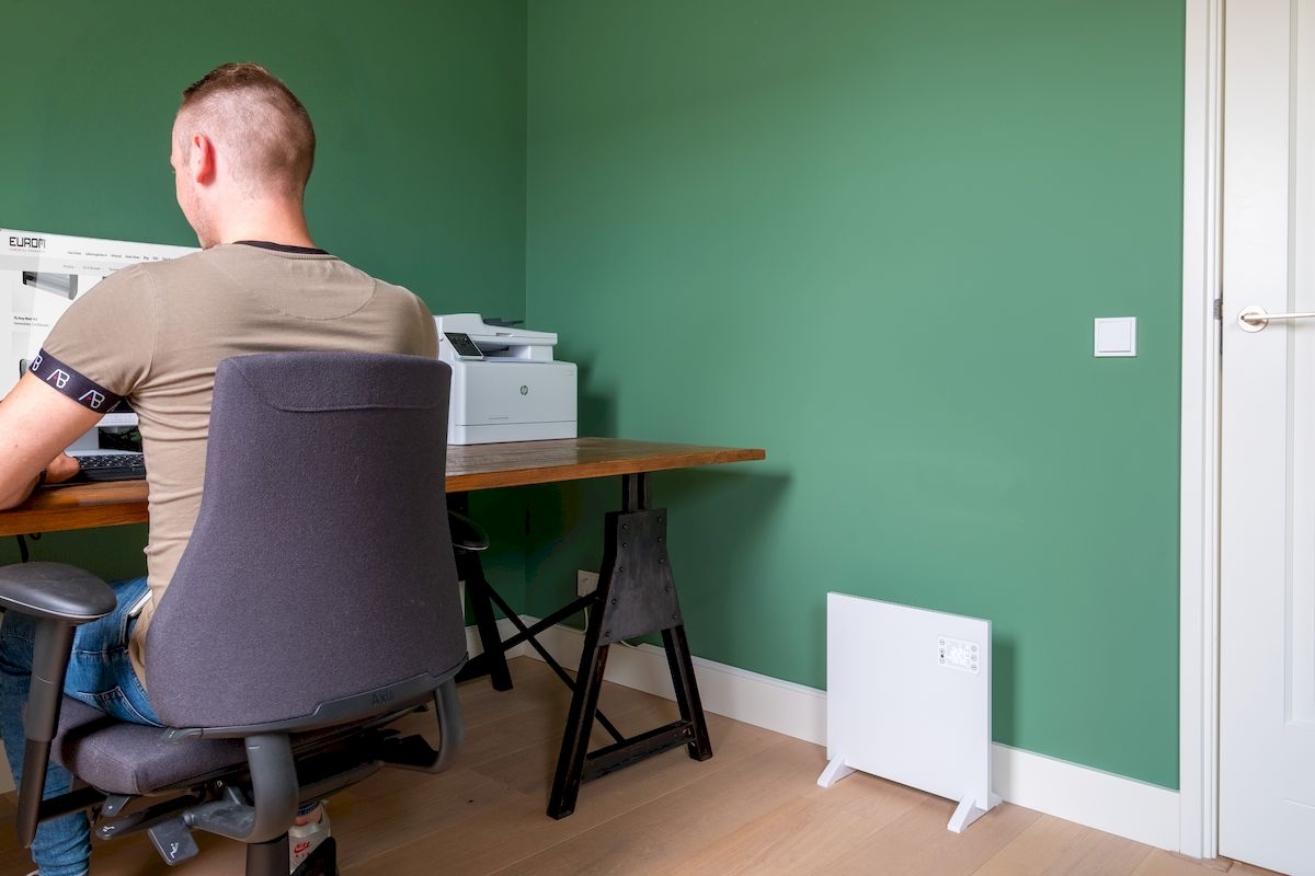 Eurom Alutherm 400XS Wifi convectorkachel - in werkkamer