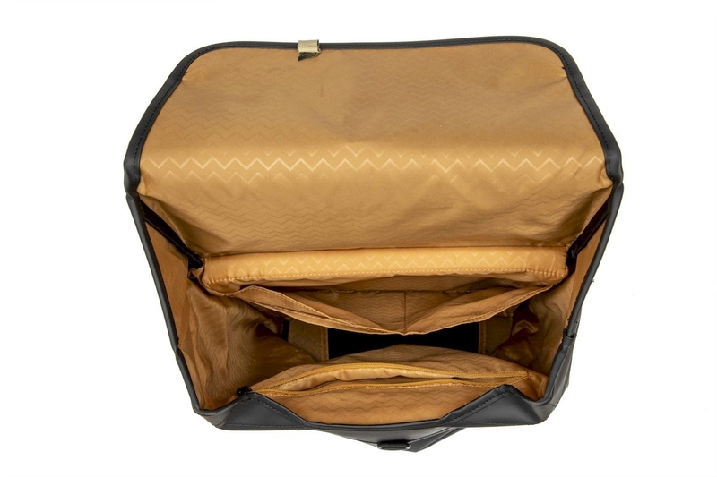 New Looxs Odense fietsrugzak - 18 liter - Zwart - bovenaanzicht