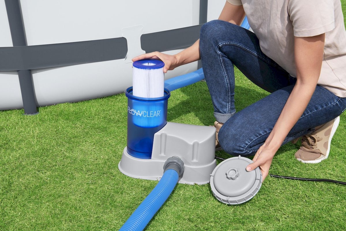 Bestway Flowclear Filterpomp 5678 liter/uur - filtercartridge vervangen