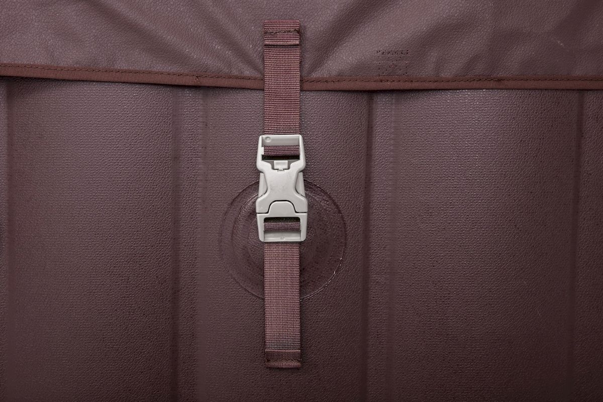 Lay-Z Spa Maldives HydroJet Pro opblaasbare spa - 7 persoons - bevestiging afdekhoes