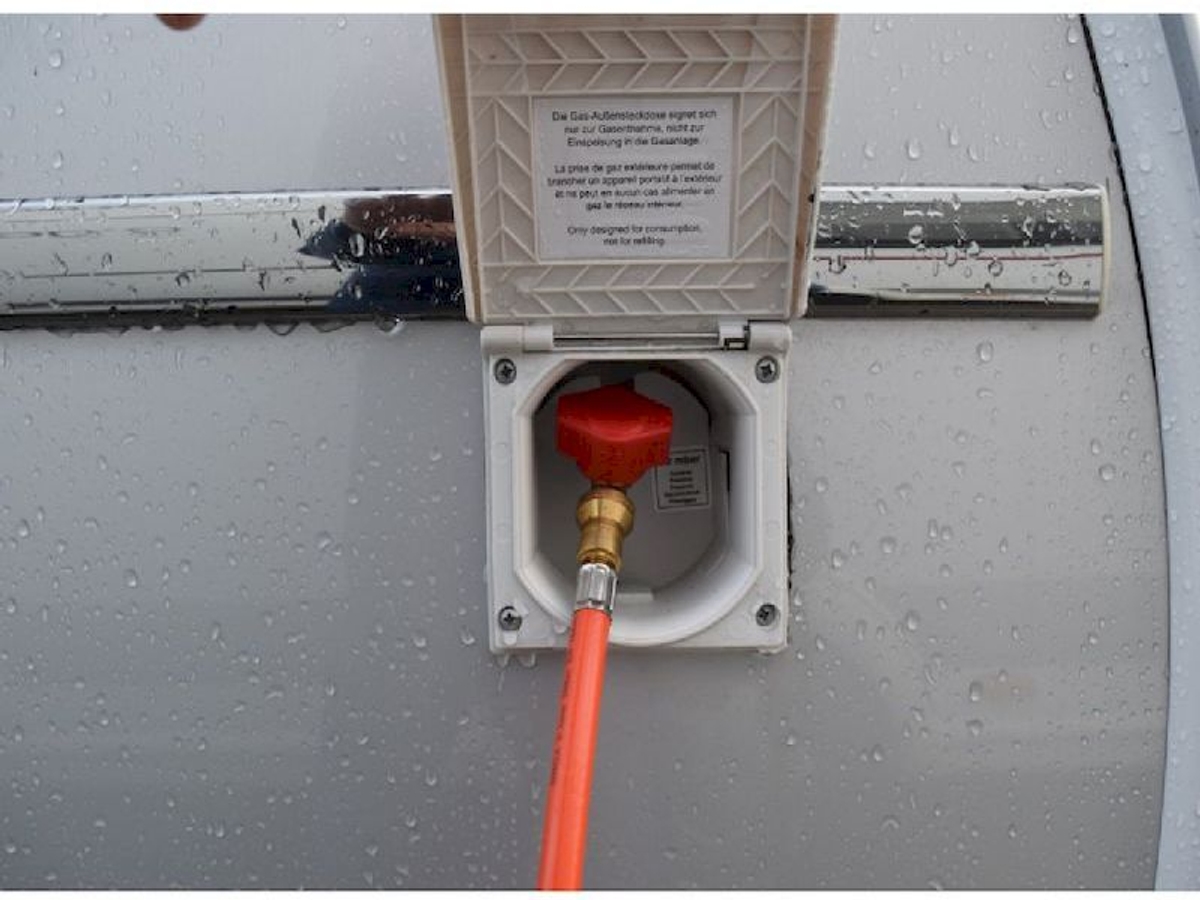 CADAC Quick Release gasslang - 300 cm aangesloten