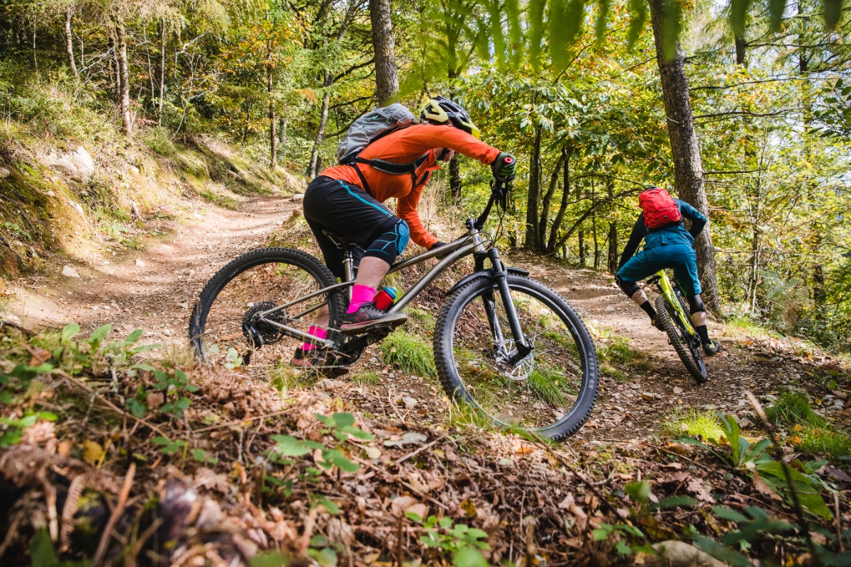 Osprey Syncro rugzak 12L zwart