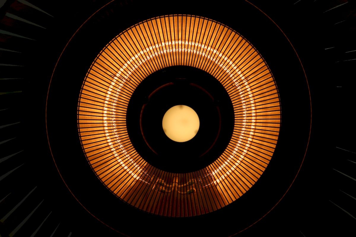 Sunred Heater Artix Hanging Grey 1800 terrasverwarmer onderkant donker