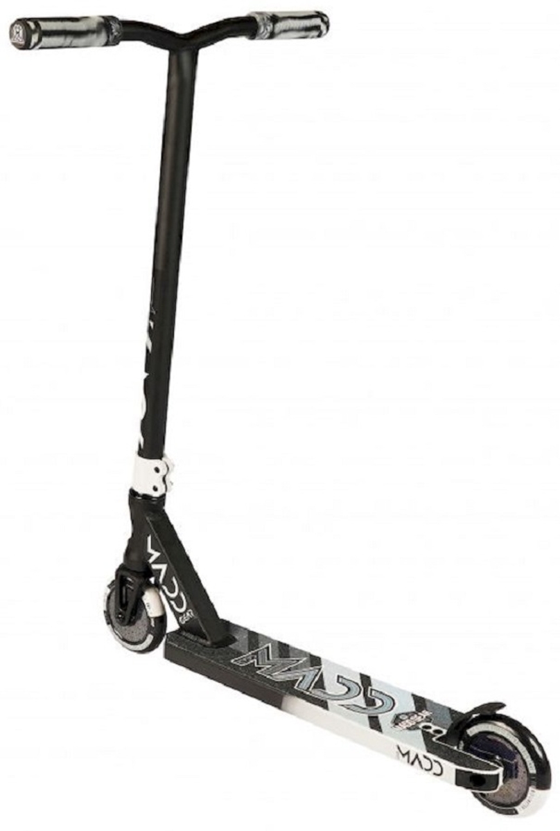 Madd Gear Kick Pro stuntstep - Zwart/Zilver