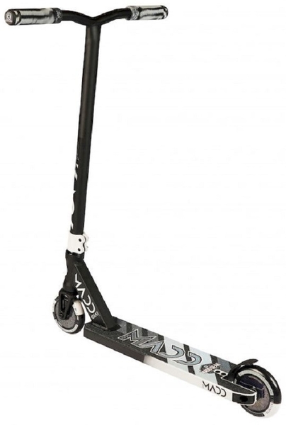 Madd Gear Kick Pro stuntstep - Zwart/Zilver