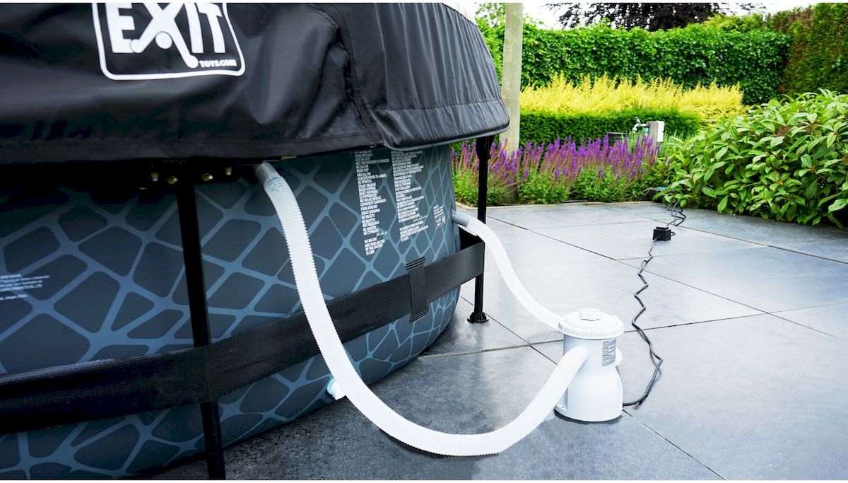 EXIT Stone zwembad met filterpomp en overkapping sfeerbeeld pomp