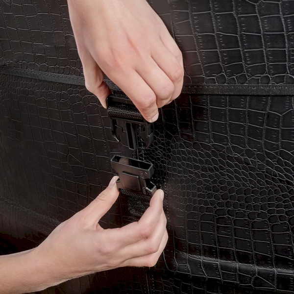 EXIT Leather Premium opbouw spa - 6 persoons cover vastmaken