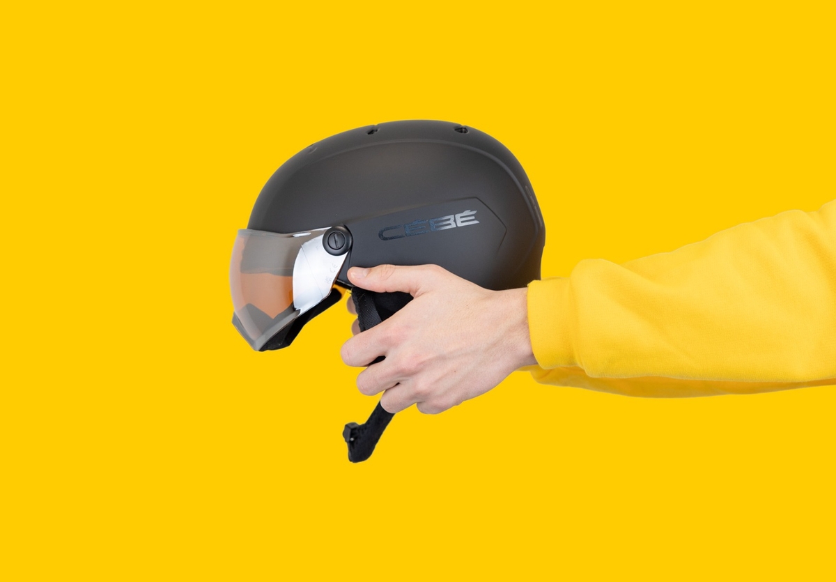 Cébé Contest Vision skihelm met vizier - Zwart - Oranje lens
zijaanzicht 