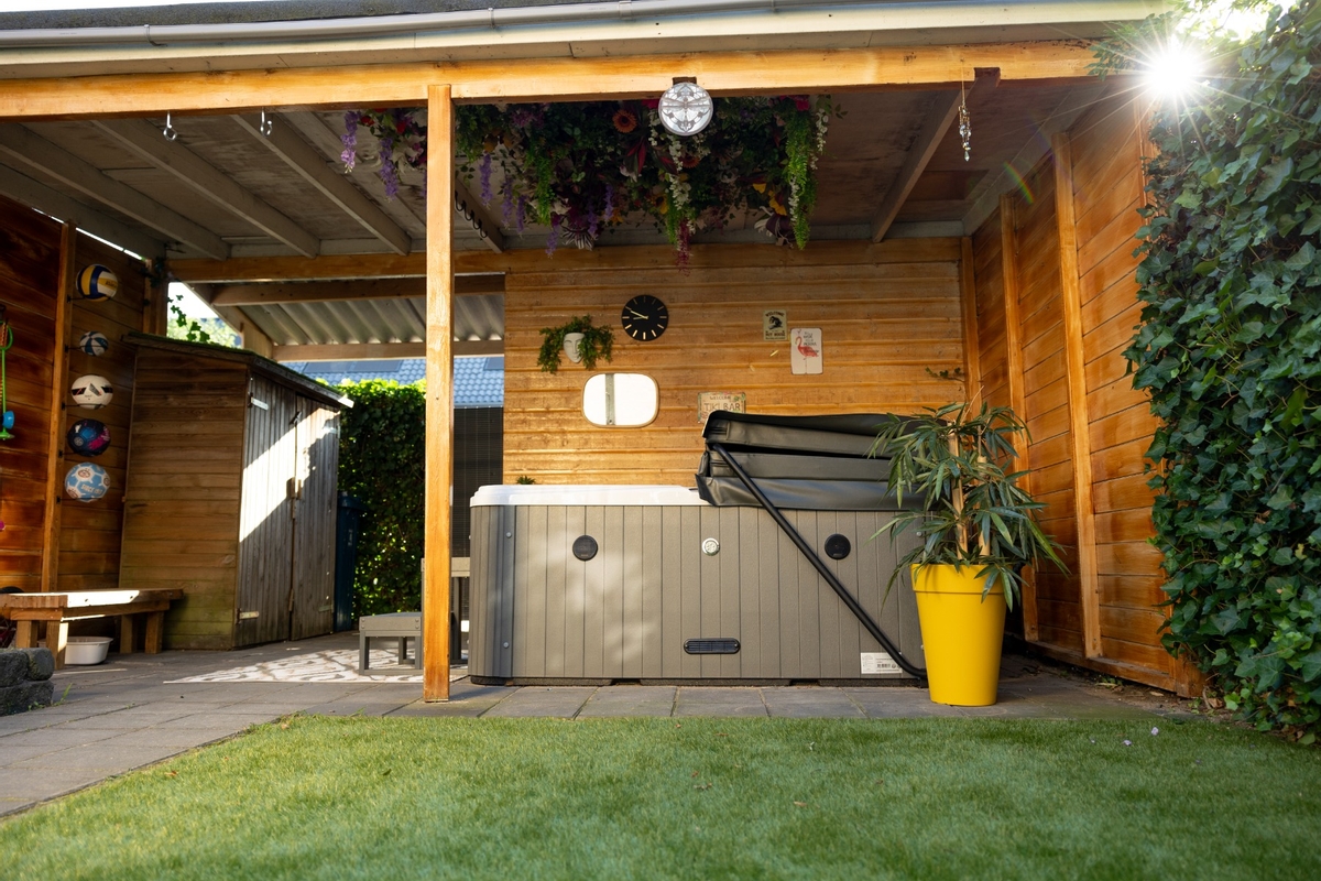 W’eau Delta spa - 5 persoons
