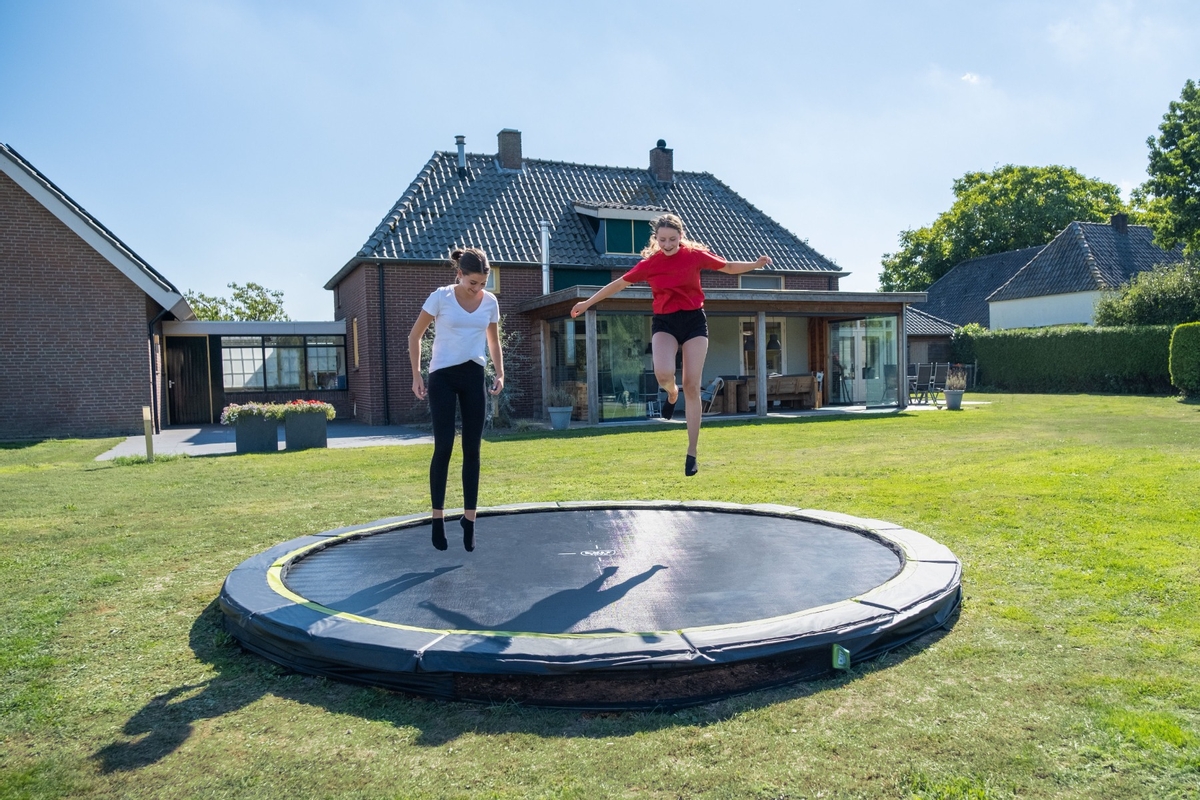 Exit Silhouette Inground Sports trampoline - Ø 244 cm - Zwart