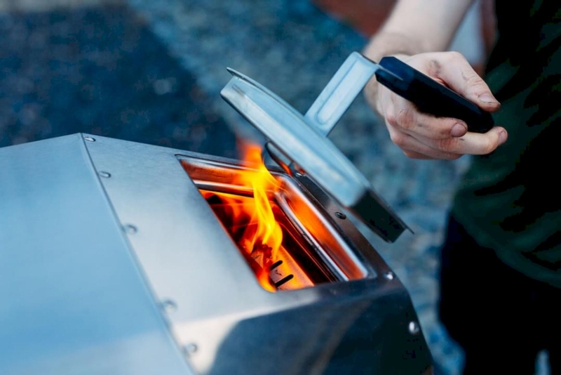 Ooni pizzaoven Karu 12 - stookkamer
