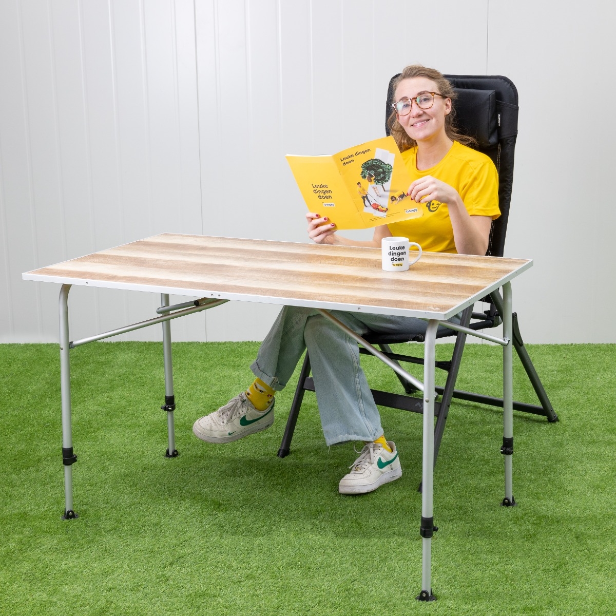 Dometic Zero Light Oak Large campingtafel - 120 x 70 cm
sfeer