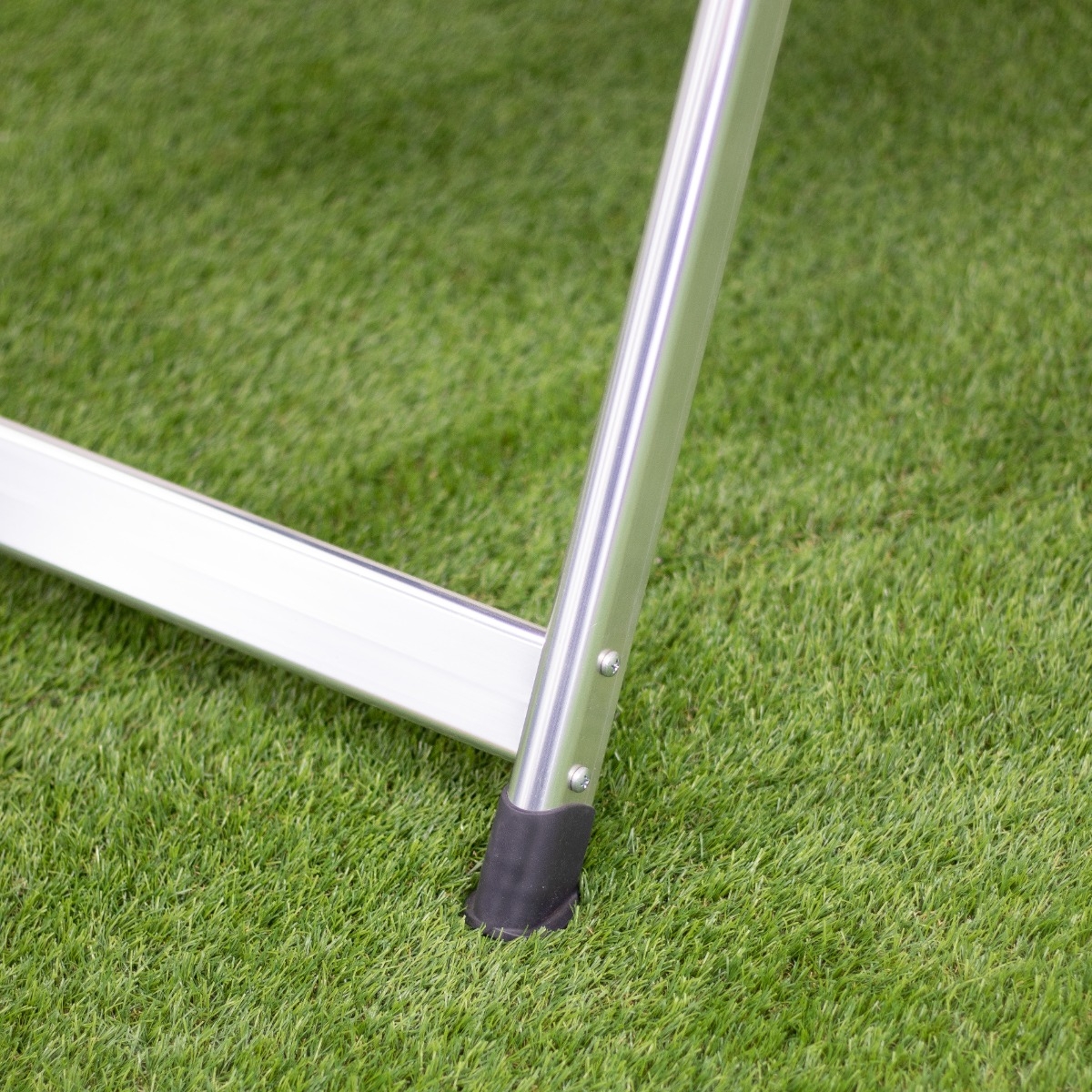 Dometic Quattro Milano Chair Ocean detail poot