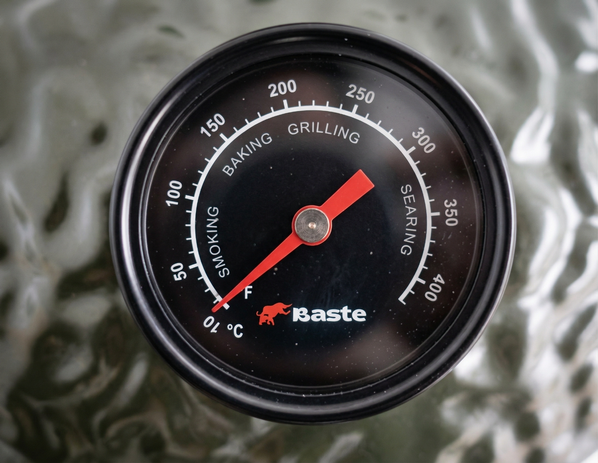 BASTE kamado BBQ mini - 13 inch - Olijfgroen