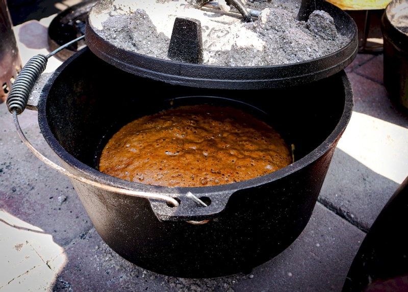 The Windmill Dutch Oven met pootjes - 8,5 liter