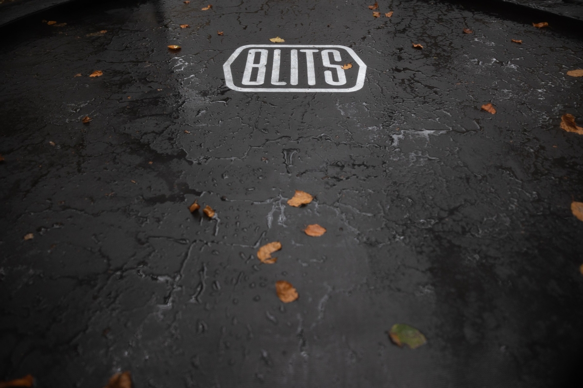 BLITS Urban Sports inground trampoline - Ø 244 cm - Zwart