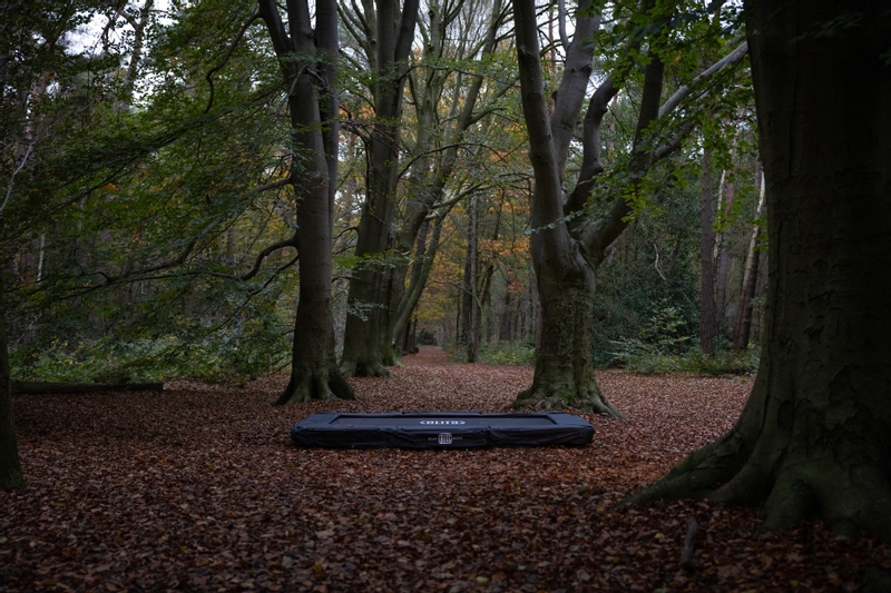 BLITS Urban Sports inground trampoline - 305 x 213 cm - Zwart