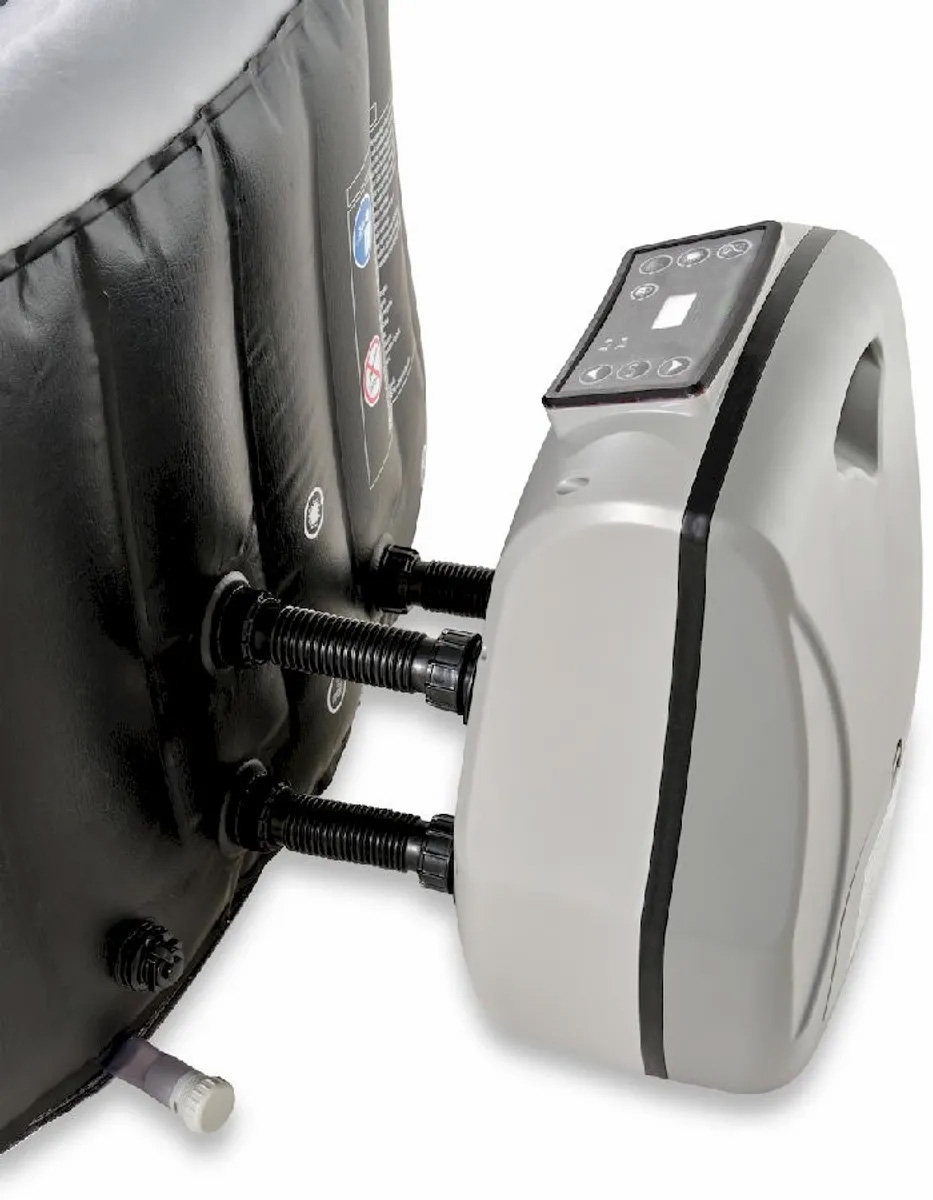 Bubb'l Air opblaasbare spa - 6 persoons - in tuin