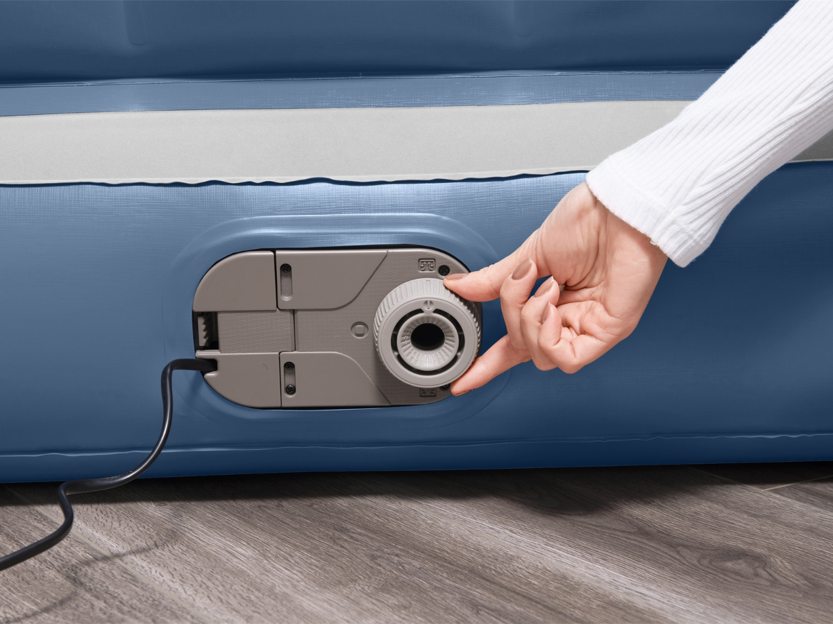 Bestway 3-in-1 Opblaasbare Bank met ingebouwde pomp