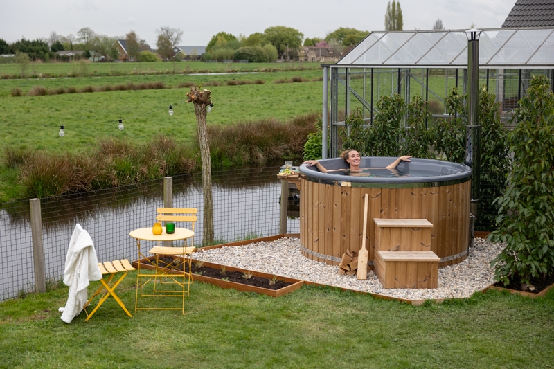 Houtgestookte hottub Intern met filteraansluiting - rond - 3-4 personen - Wit
