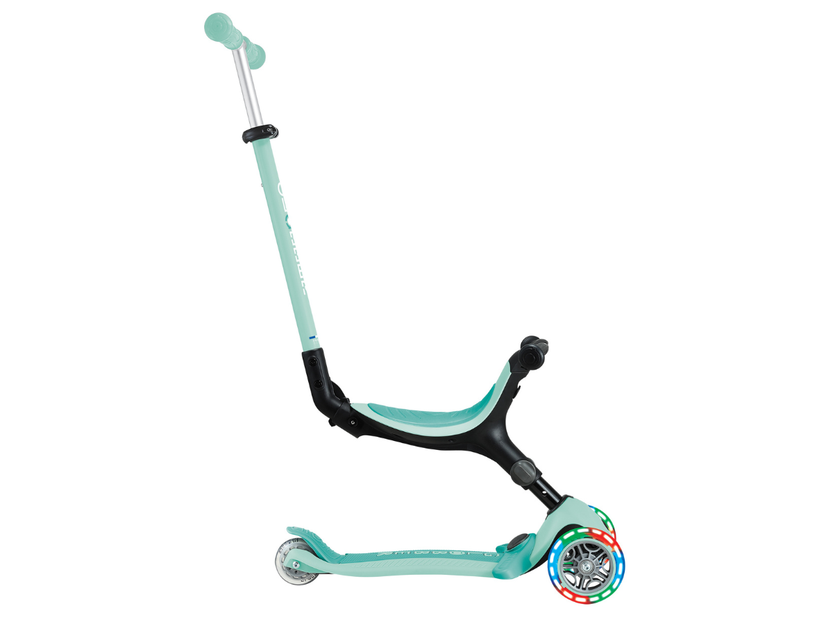 Globber Go Up Active Lights step - Mint