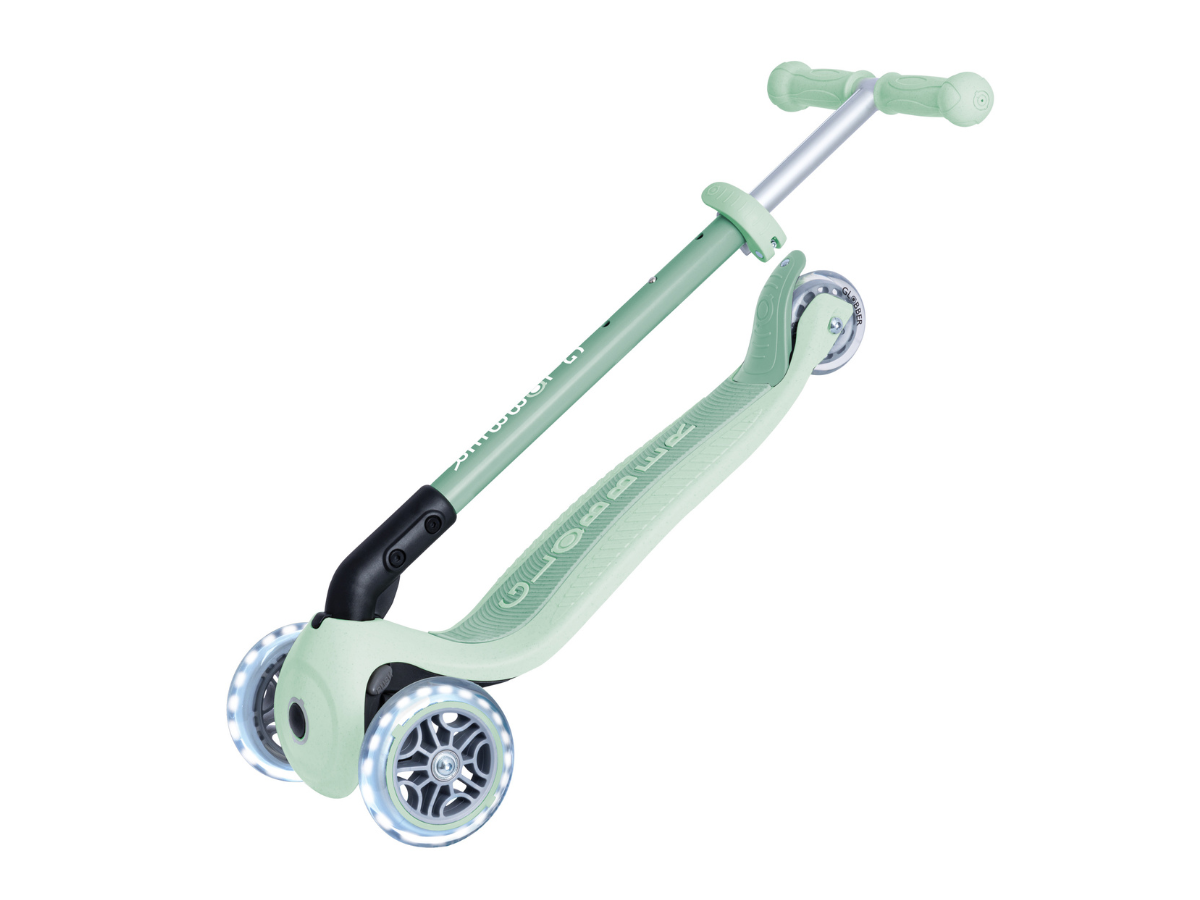 Globber Primo Foldable Lights Eco step - Pistache