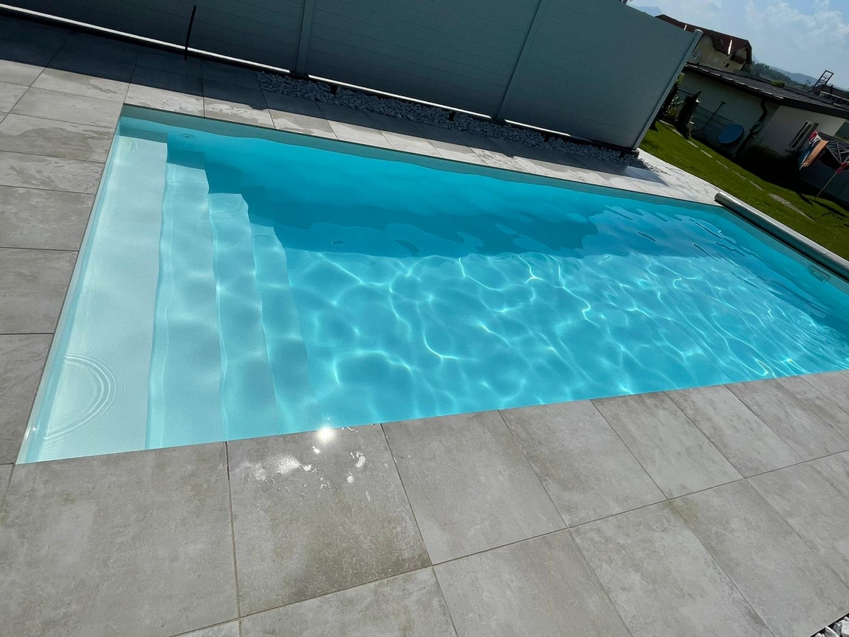 Polypropyleen zwembad met trap over hele breedte - 7,00 x 3,50 x 1,50 m