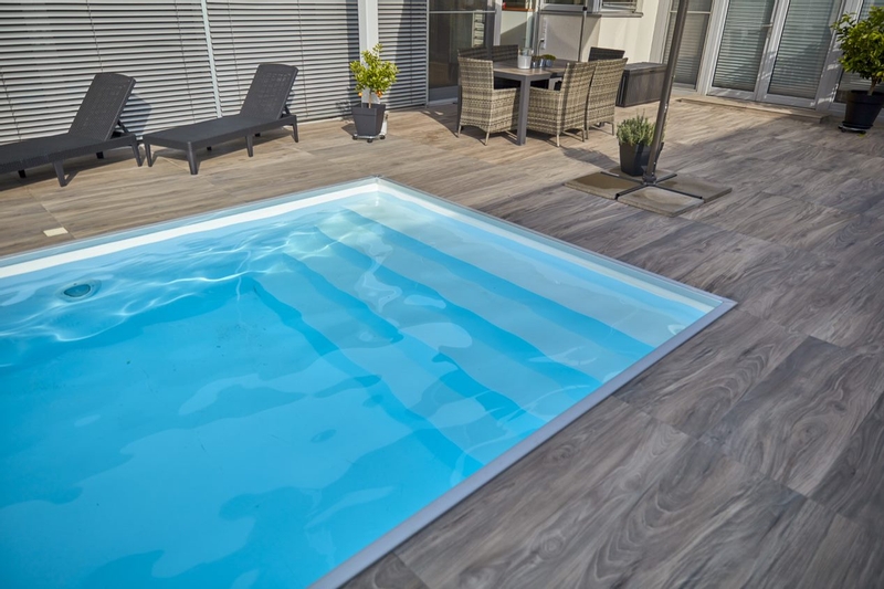 Polypropyleen zwembad met trap over hele breedte - 7,00 x 3,50 x 1,50 m