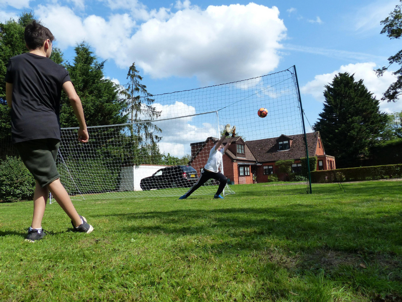 Open Goaaal Large voetbaldoel, rebounder & backstop - 3 in 1 - 490 x 210 cm