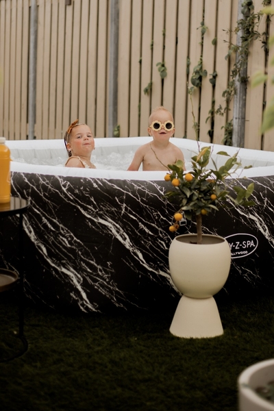 Lay-Z Spa Hollywood Airjet opblaasbare spa - Vierkant -  6 persoons