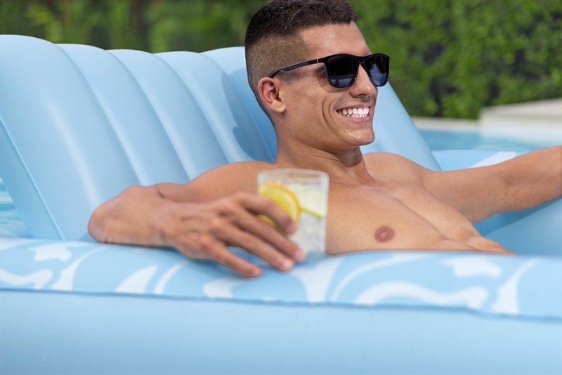 Bestway Sun-Kissed tanning lounge