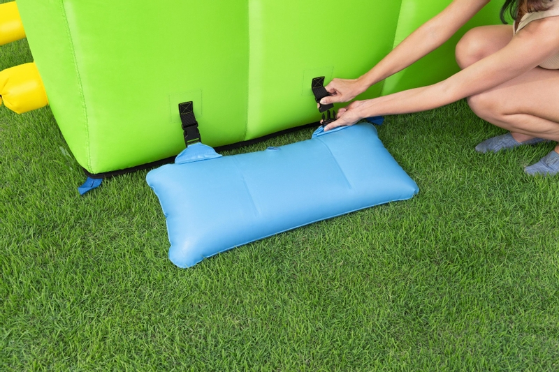 Bestway H2OGO! Mount Splashblast mega waterpark