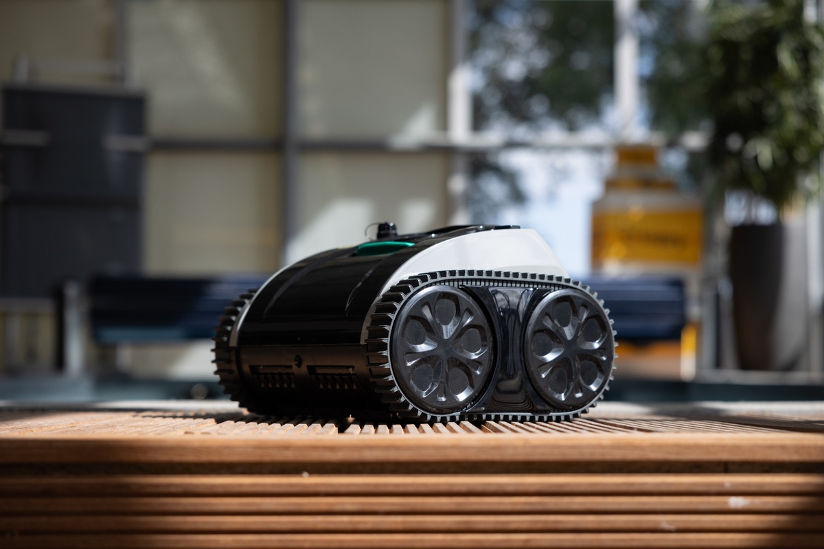 Wybot C1 Pro zwembadrobot