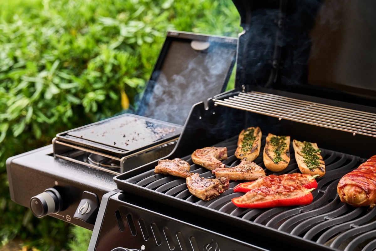 Napoleon Freestyle 365 SB gas bbq