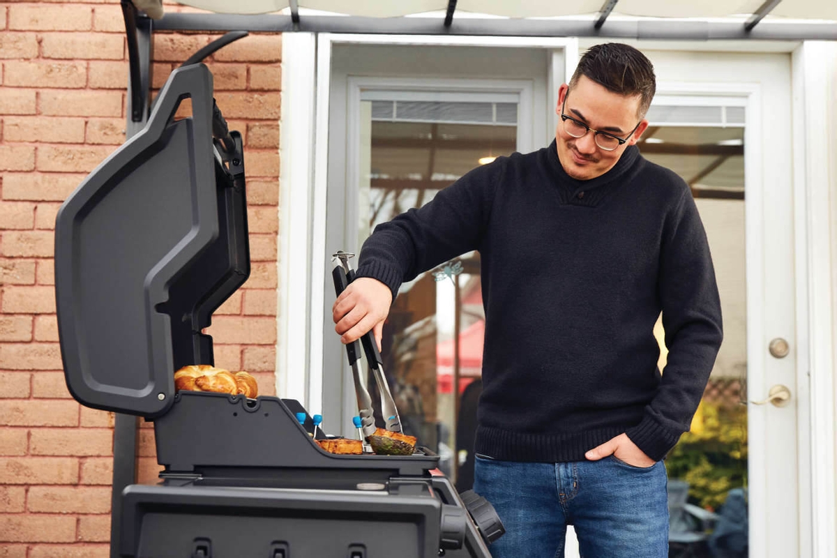 Napoleon Freestyle 425 SB gas bbq