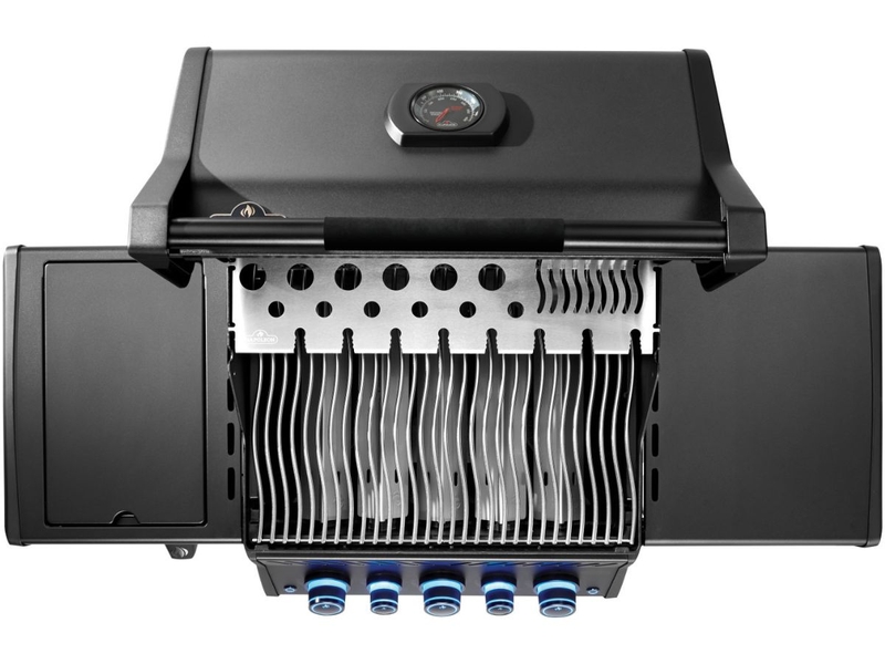 Napoleon Phantom Rogue PRO-S 425 gas bbq  