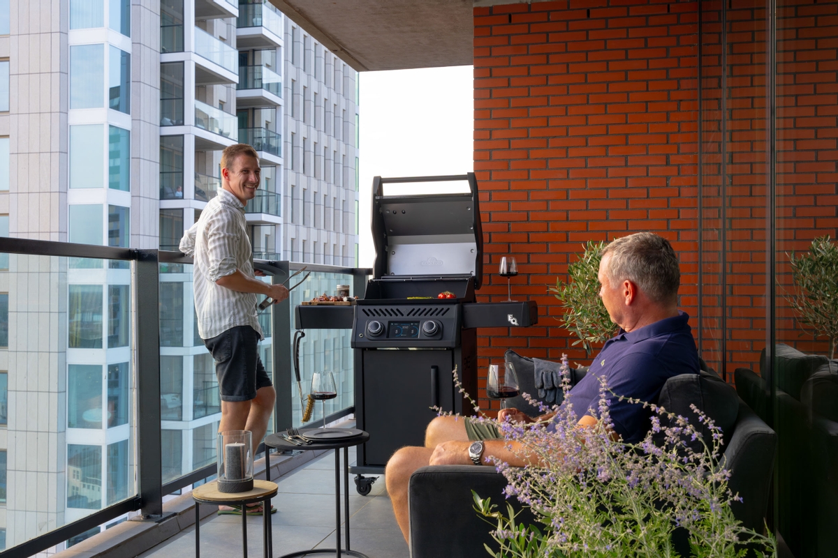 Napoleon Rogue EQ 365 elektrische bbq