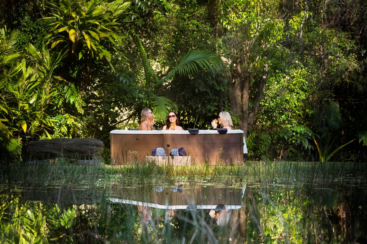 MSpa Oslo Frame Amber Aero Plus - 6 persoons