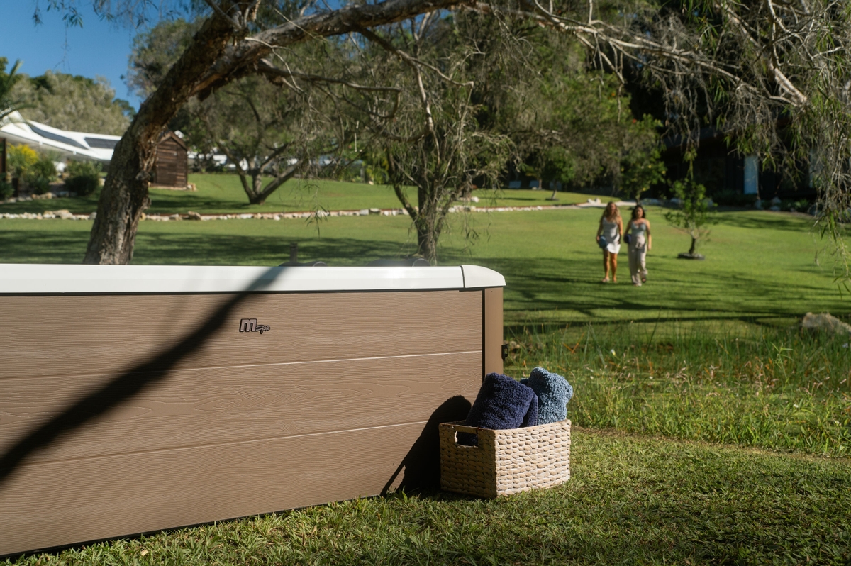 MSpa Oslo Frame Amber Aero Plus - 6 persoons