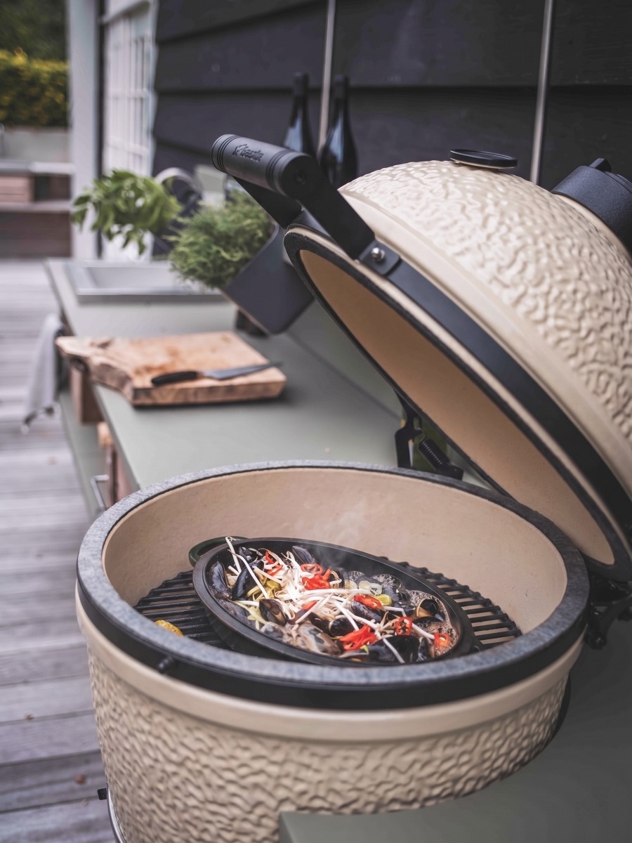 BASTE kamado bbq small - 16 inch - Beige