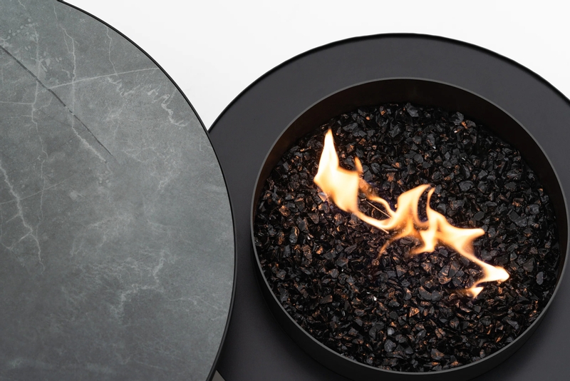 Planika Moon vuurtafel op gas met beschermhoes