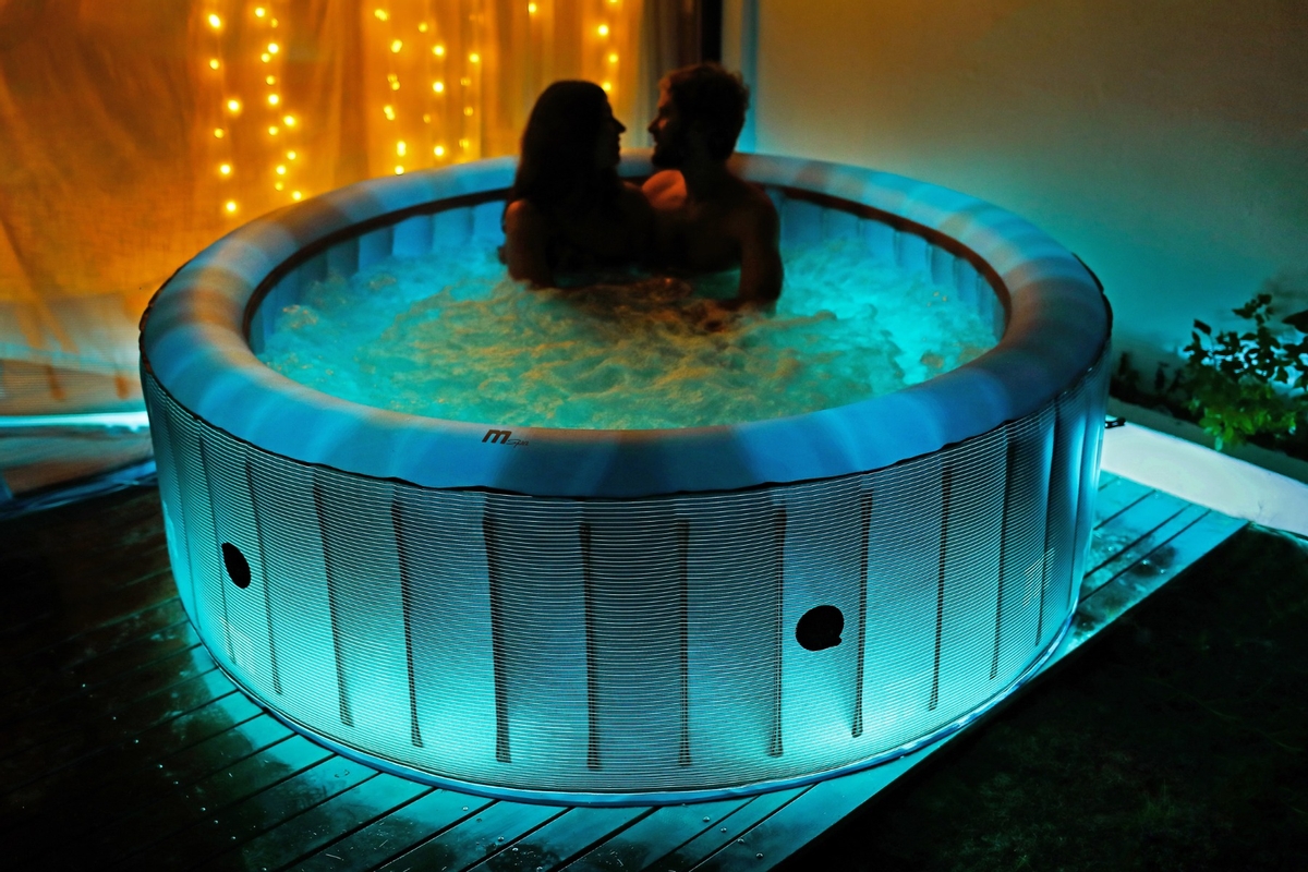 MSpa Starry opblaasbare spa - 6 persoons